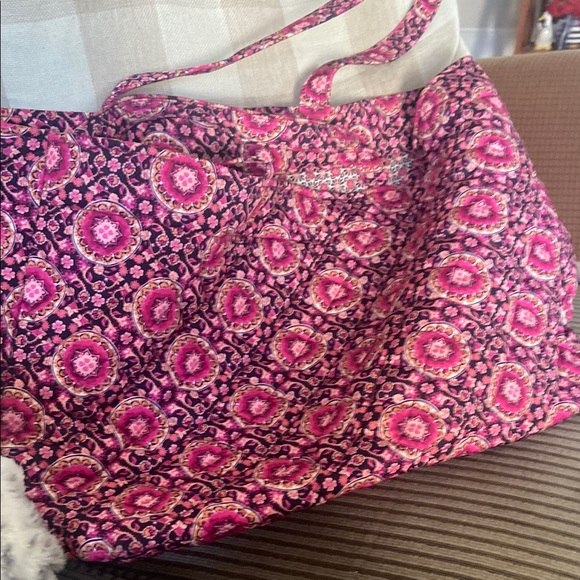 Vera Bradley Handbags - Vera Bradley Pink Patterned Women's Bag